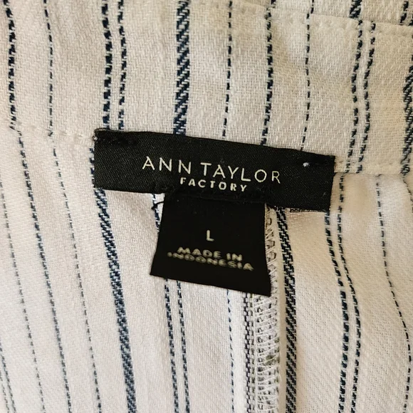 NWOT Ann Taylor Factory Button Front Cotton White Blue Stripe Shirtdress Large - Picture 10 of 11
